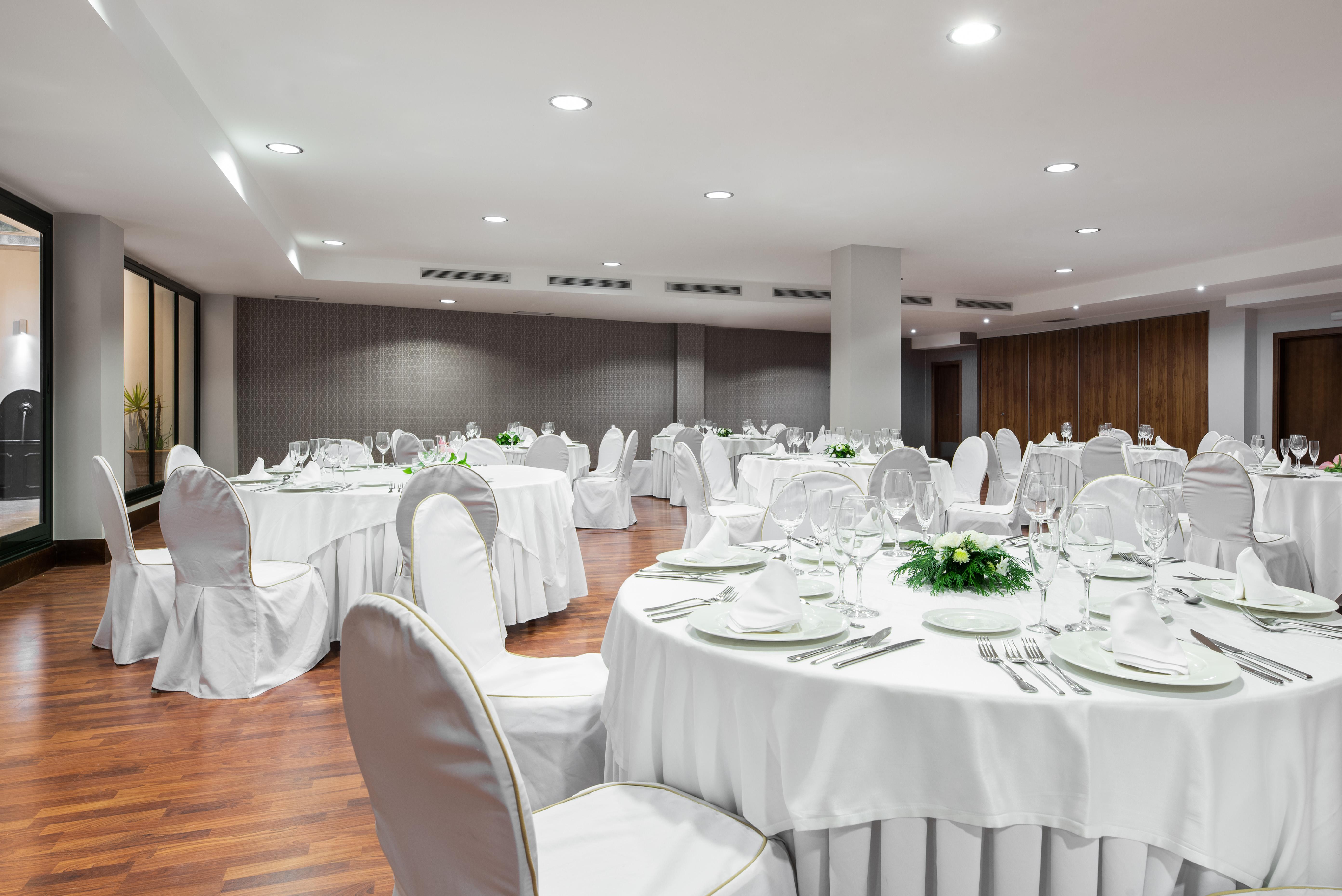 Exe Agora Caceres Hotel Eksteriør billede