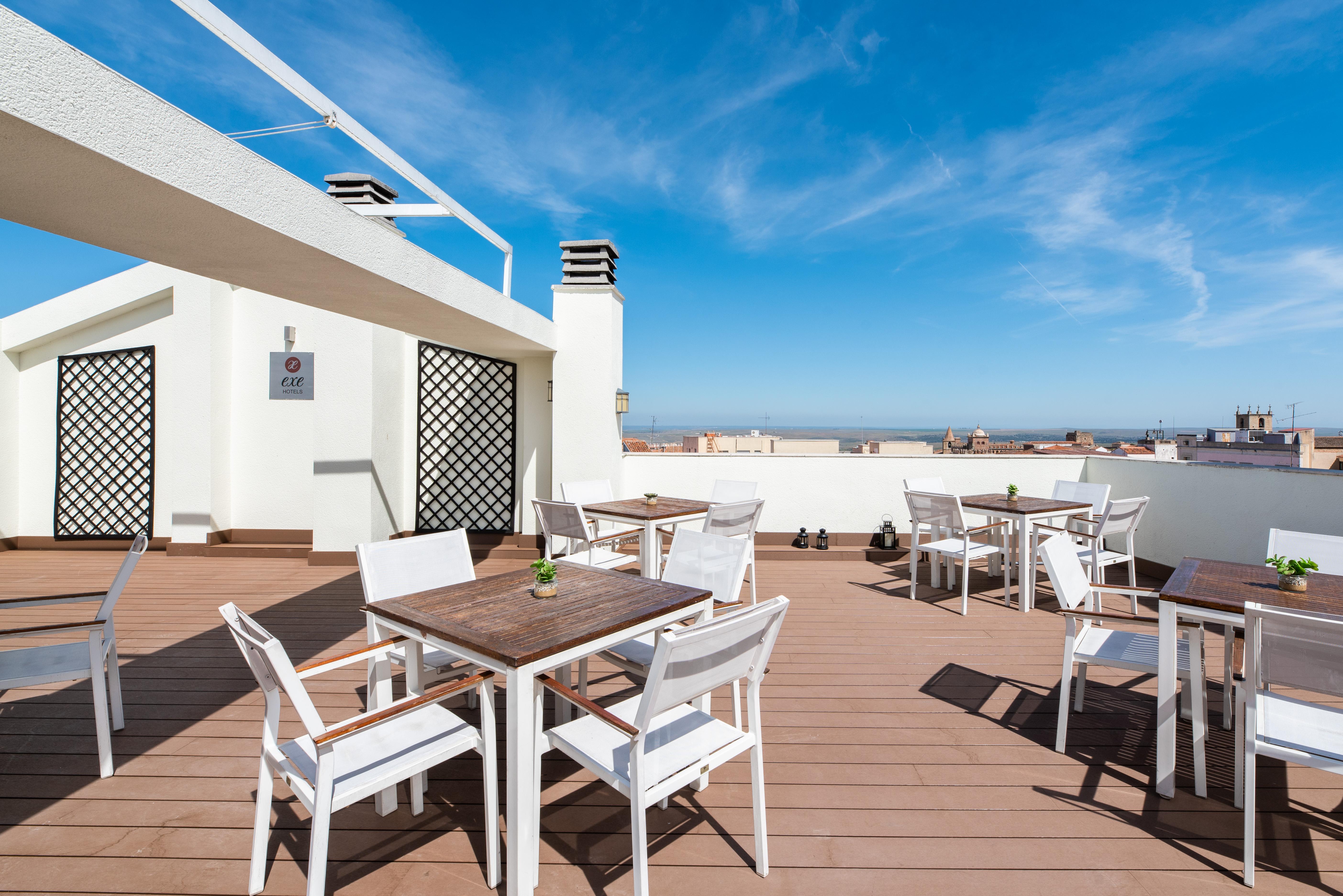 Exe Agora Caceres Hotel Eksteriør billede