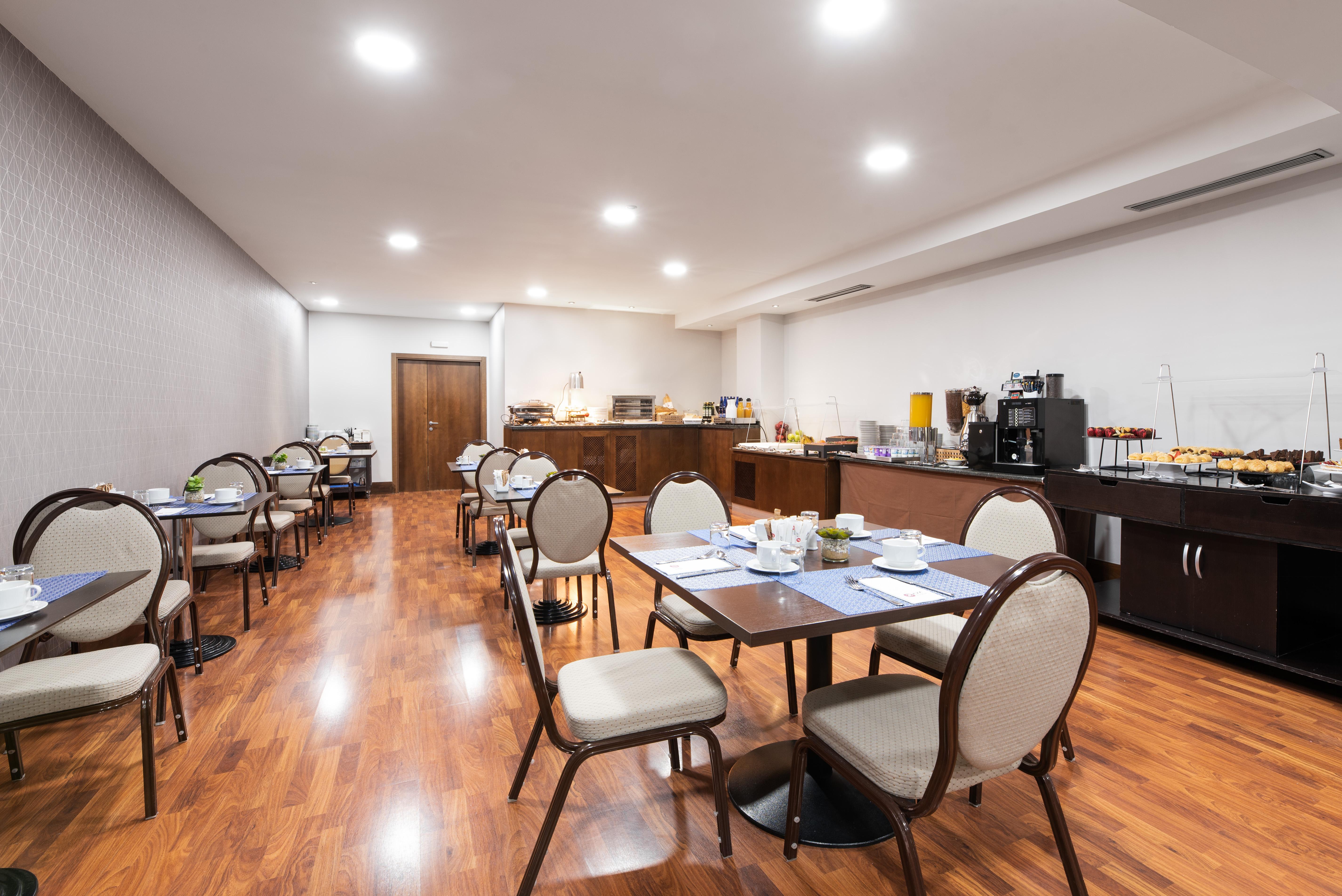 Exe Agora Caceres Hotel Eksteriør billede