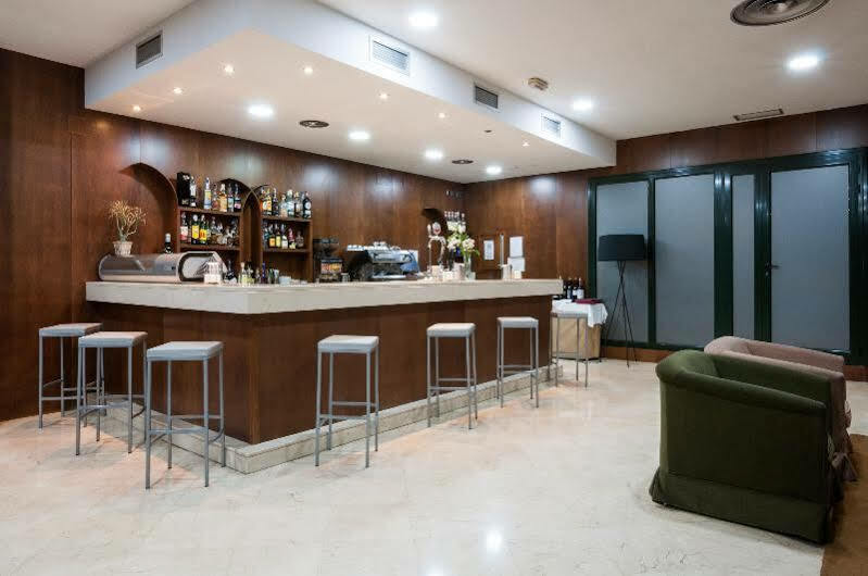 Exe Agora Caceres Hotel Eksteriør billede